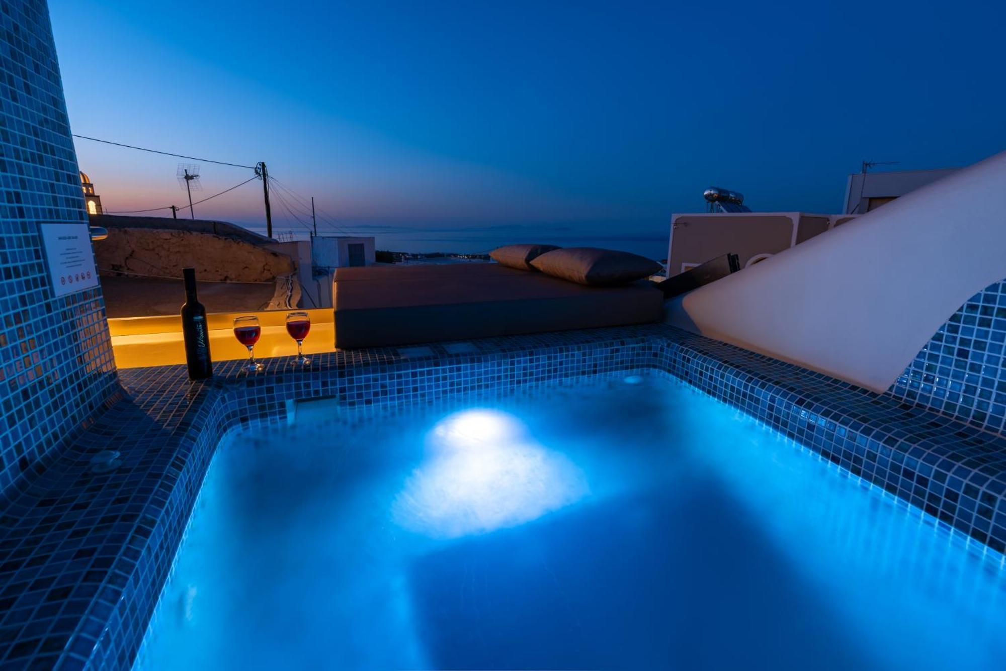 Deep Cave Suites Kontochori ثيرا المظهر الخارجي الصورة